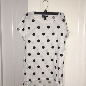 Cute polka dot tee!